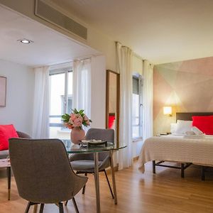 Estudio Deluxe con Cama Queen